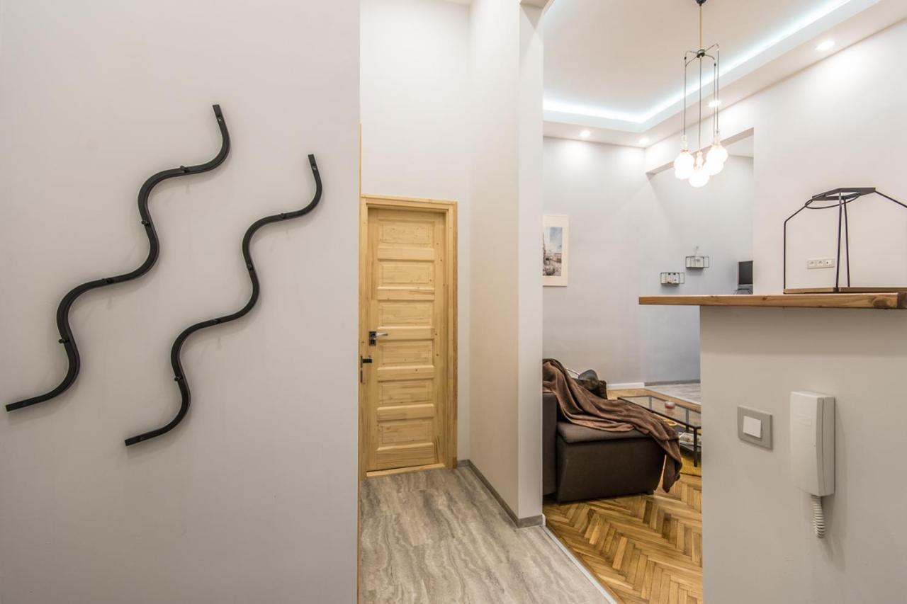 Semmihome Budapest Semmelweis Street מראה חיצוני תמונה