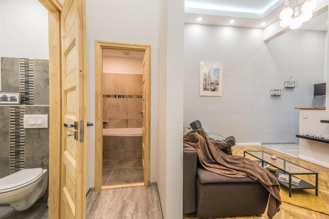 Semmihome Budapest Semmelweis Street מראה חיצוני תמונה