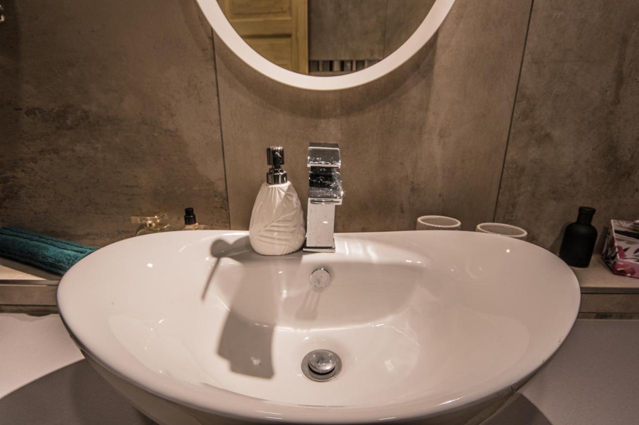 Semmihome Budapest Semmelweis Street מראה חיצוני תמונה