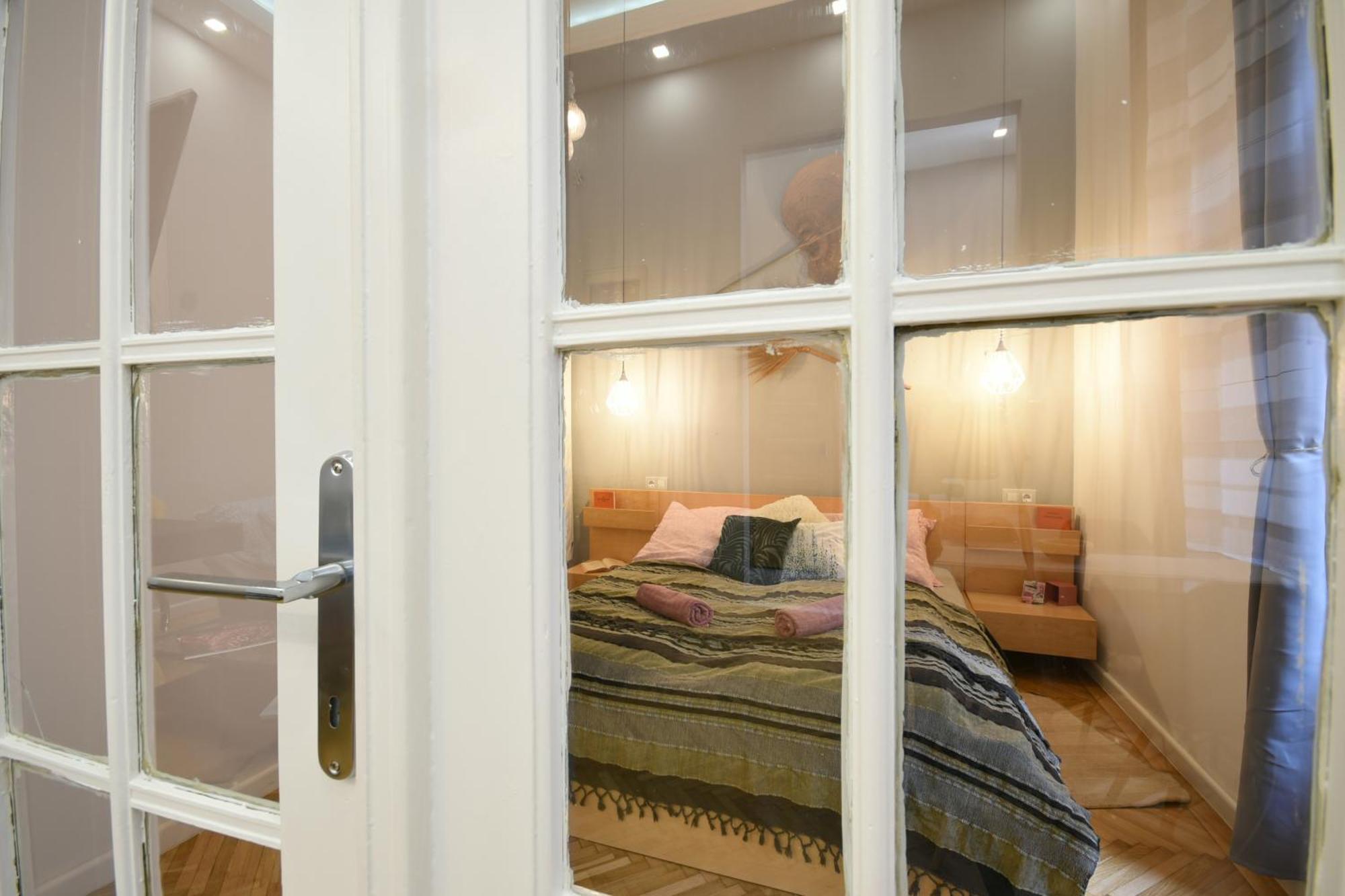 Semmihome Budapest Semmelweis Street מראה חיצוני תמונה